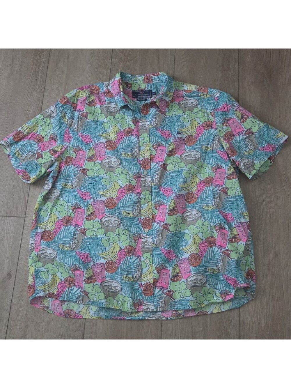 Vineyard Vines Floral Tiki Hawaiian Short Sleeve Button Down Whale Shirt 2XL XXL
